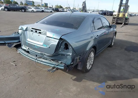 2012 Ford Fusion Hybrid z USA, uszkodzony, nr VIN 3FADP0L33CR206202